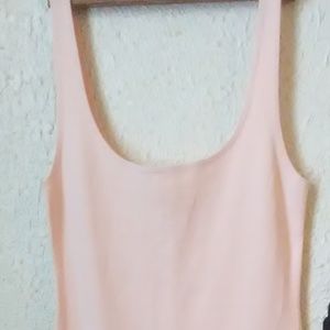 Body-con sleeveless dress